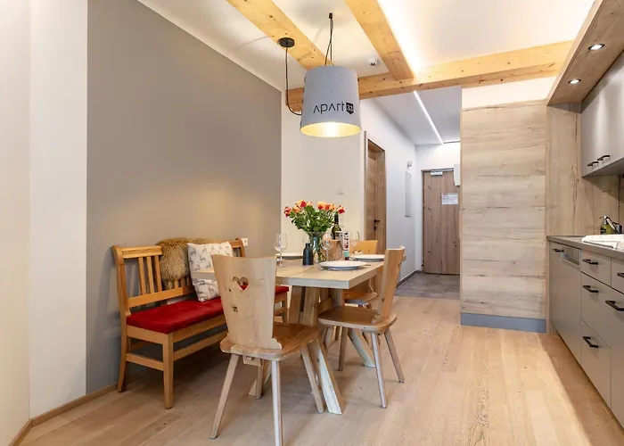 Apart33 2-1 Apartment